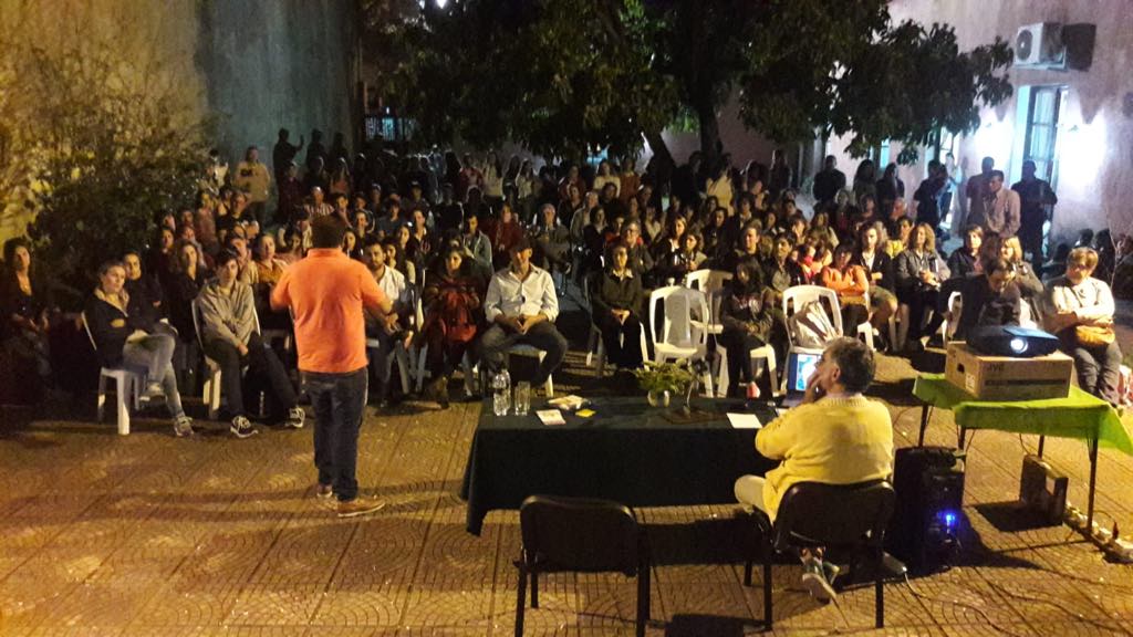 Charla Informativa en Sarandí del Yi